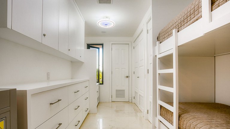 Ptm036 – Ocean-view villa with terrace in Punta Mita