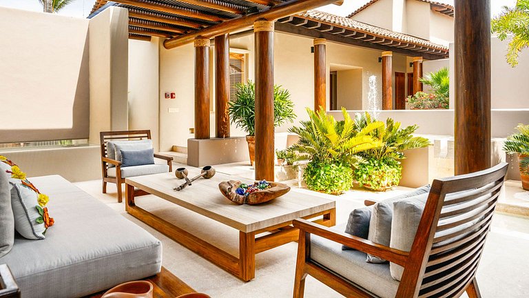 Ptm037 – Oceanfront villa with panoramic views in Punta Mita