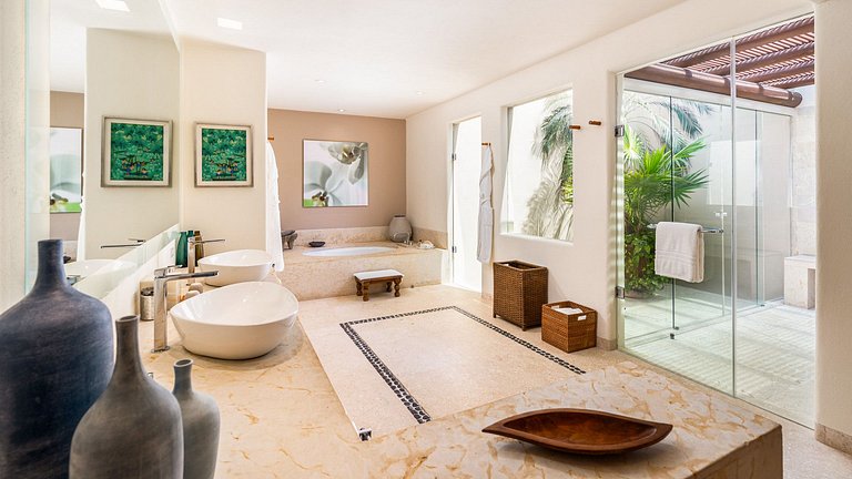 Ptm037 – Oceanfront villa with panoramic views in Punta Mita