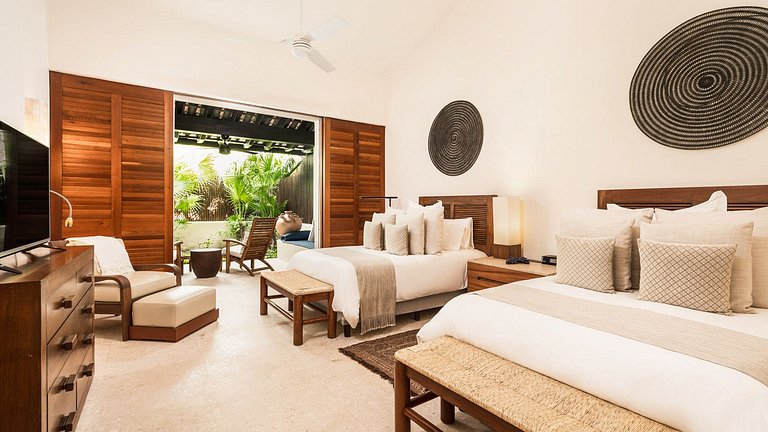 Ptm037 – Oceanfront villa with panoramic views in Punta Mita