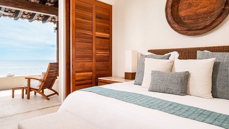 Ptm037 – Oceanfront villa with panoramic views in Punta Mita