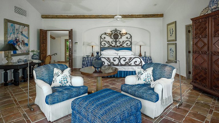 Cab020 – Beachfront estate in San José del Cabo