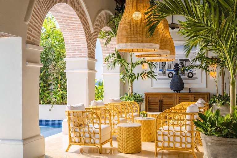 Car033 - Beautiful villa overlooking the Caribbean sea