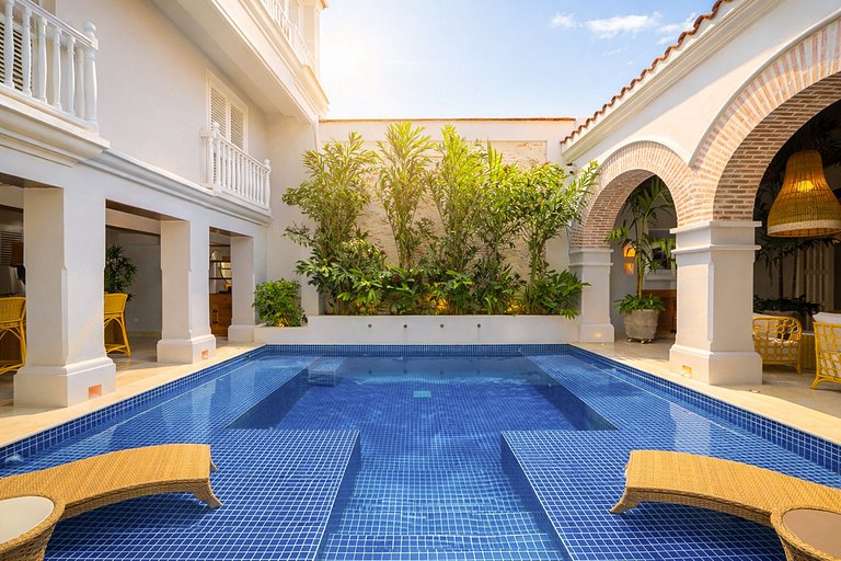 Car033 - Beautiful villa overlooking the Caribbean sea