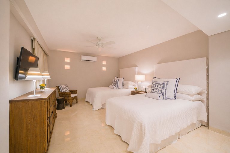 Car033 - Beautiful villa overlooking the Caribbean sea