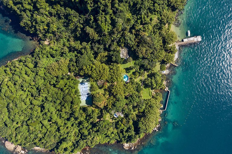 Ang101 - Isla en Angra dos Reis