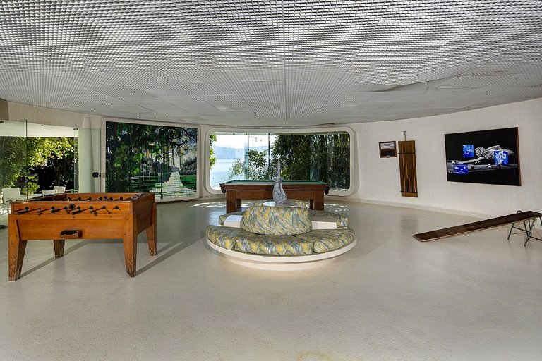 Ang101 - Island in Angra dos Reis