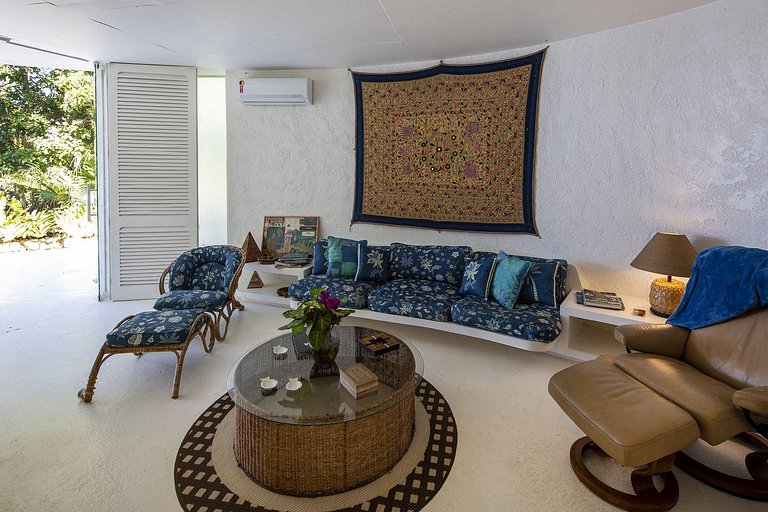 Ang101 - Island in Angra dos Reis