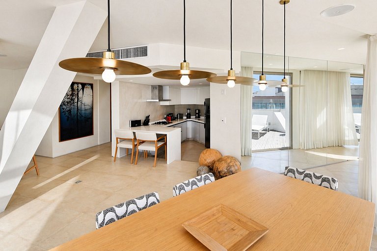 Rio099 - Splendid 3 bedroom penthouse in Ipanema