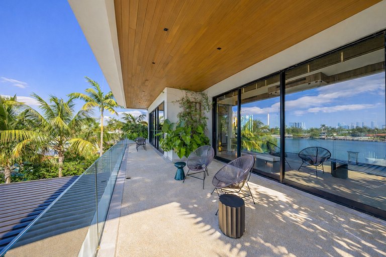Mia003 - Lujosa villa de 6 habitaciones en Miami