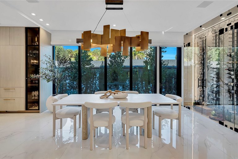 Mia008 - Maison rénovée à The Roads, Miami