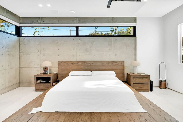 Mia008 - Casa reformada en The Roads, Miami