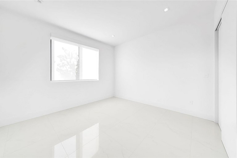 Mia008 - Maison rénovée à The Roads, Miami