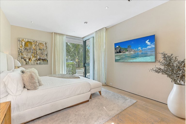 Mia005 - Casa moderna frente mar em Sunset Island