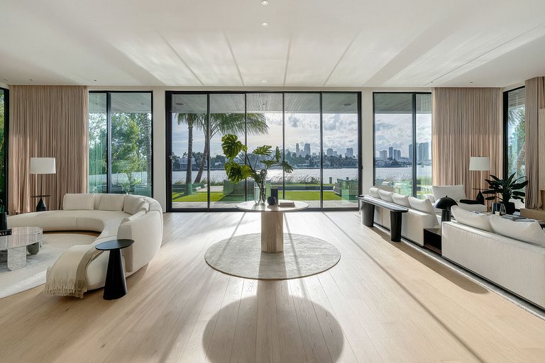 Mia006 - Designer Waterfront Residence in Miami