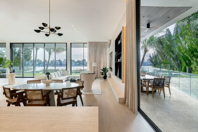 Mia006 - Résidence design en bord de mer à Miami