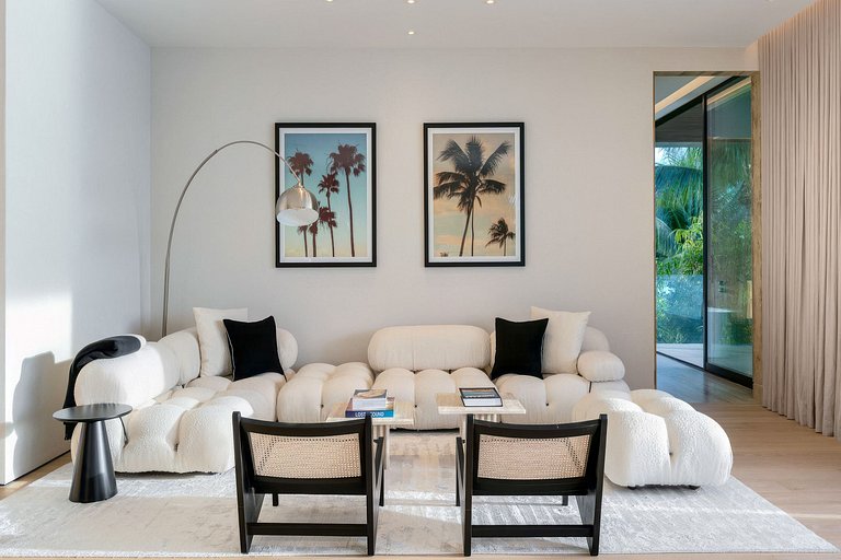 Mia006 - Designer Waterfront Residence in Miami