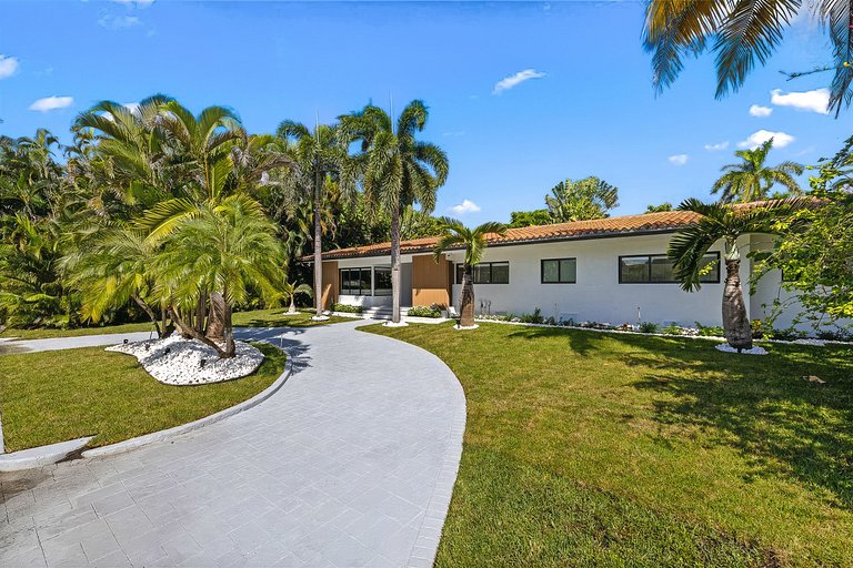 Mia007 - Maison moderne connectée à Hollywood, Floride