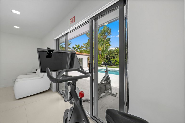 Mia007 - Maison moderne connectée à Hollywood, Floride