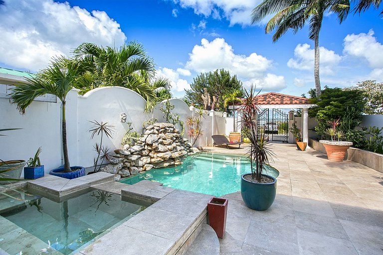 Sxm015 – Villa frente al mar en Simpson Bay