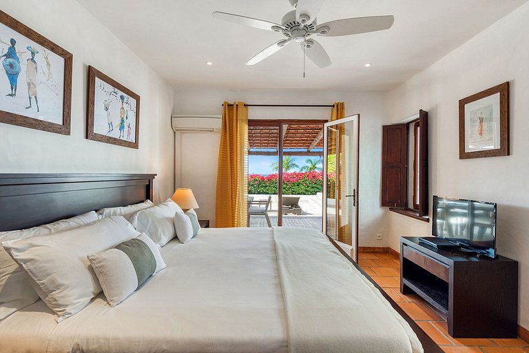 Sxm017 – Ocean-view villa with pool in Terres Basses