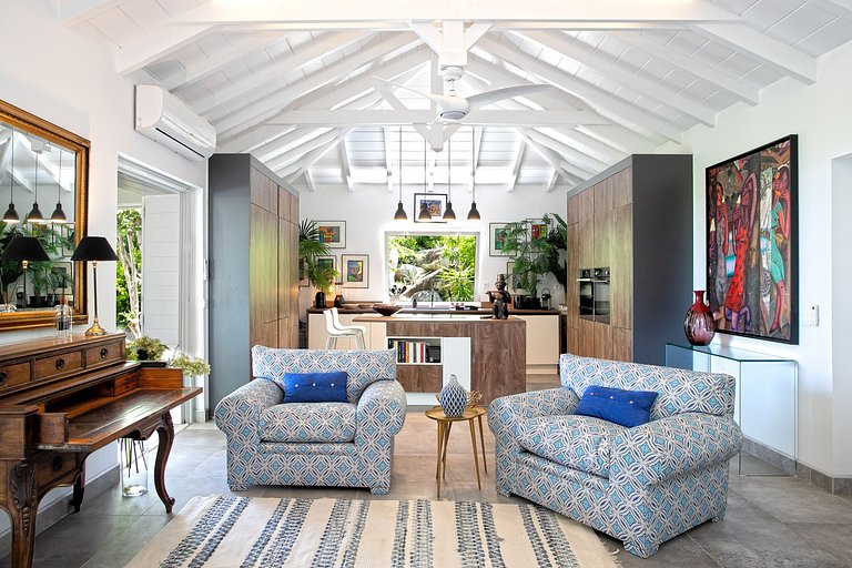 Sxm016 – Ocean-view estate with guest cottage in Anse Marcel