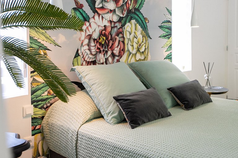 Sxm016 – Ocean-view estate with guest cottage in Anse Marcel