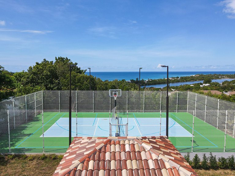 Sxm017 – Ocean-view villa with pool in Terres Basses