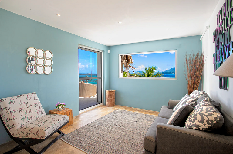 Sxm018 – Villa com vista para o mar nas falésias de Terres B