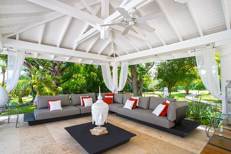 Sxm019 – Dual-villa retreat with private gardens in Terres B