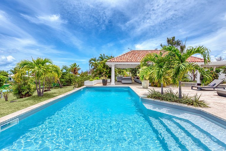 Sxm019 – Villa doble con jardines privados en Terres Basses