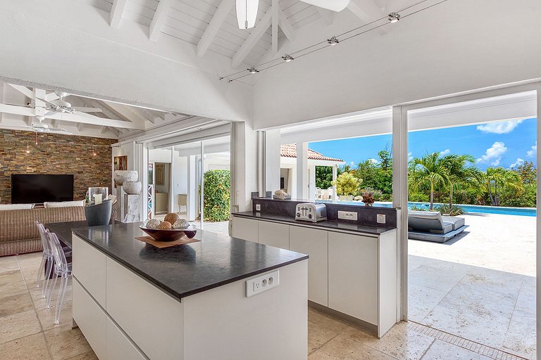 Sxm019 – Ensemble de deux villas avec jardins privés à Terre