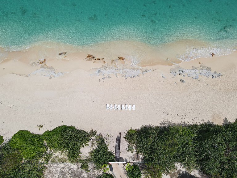 Sxm020 – Villa à beira-mar com cottage em Baie Rouge