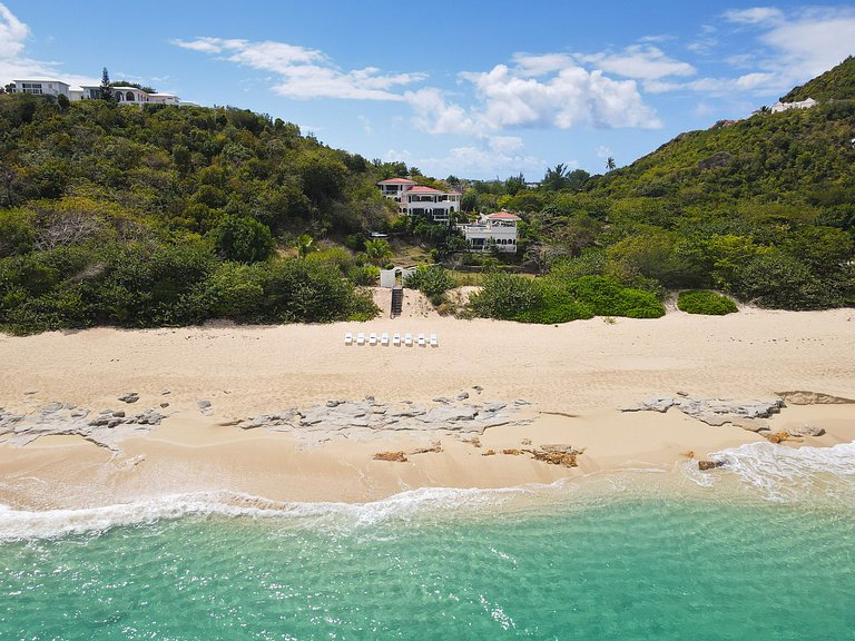 Sxm020 – Villa frente al mar con cottage en Baie Rouge