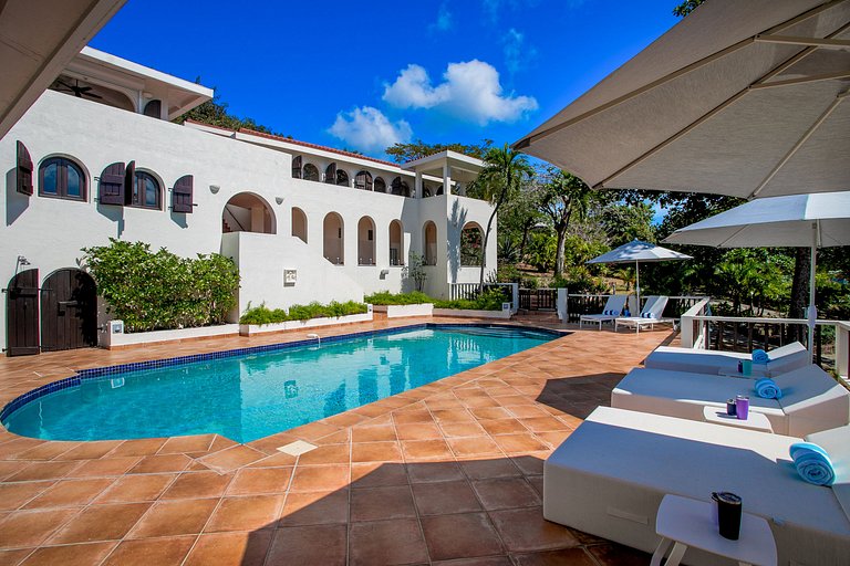 Sxm020 – Villa à beira-mar com cottage em Baie Rouge