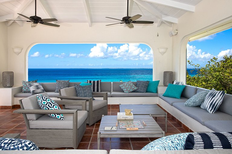Sxm020 – Beachfront villa with cottage in Baie Rouge