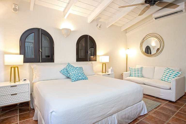 Sxm020 – Villa frente al mar con cottage en Baie Rouge