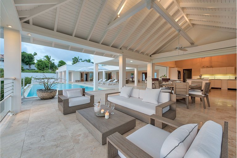 Sxm021 – Modern villa with sea views in Terres Basses