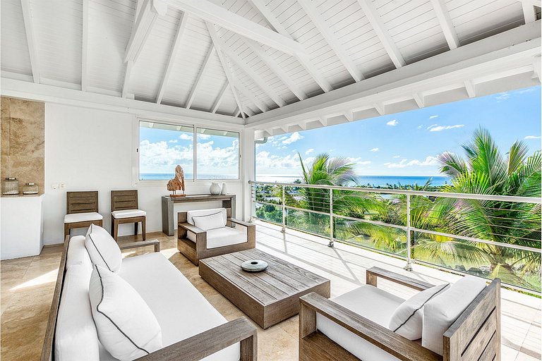 Sxm021 – Modern villa with sea views in Terres Basses