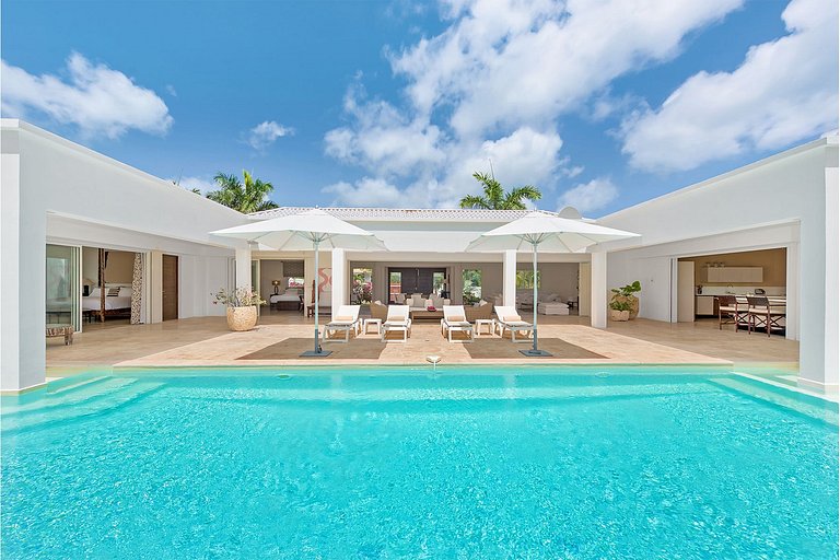 Sxm021 – Modern villa with sea views in Terres Basses