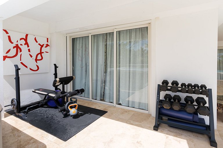 Sxm021 – Modern villa with sea views in Terres Basses