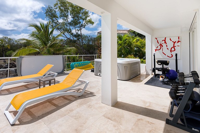 Sxm021 – Villa moderna com vista para o mar em Terres Basses