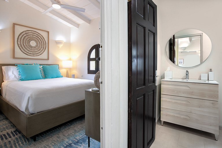 Sxm020 – Villa en bord de mer avec cottage à Baie Rouge