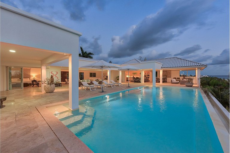 Sxm021 – Villa moderna com vista para o mar em Terres Basses