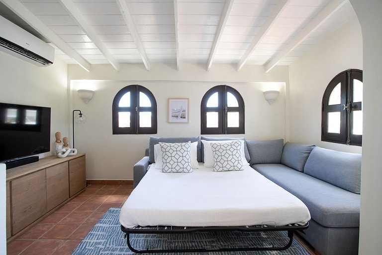 Sxm020 – Villa en bord de mer avec cottage à Baie Rouge