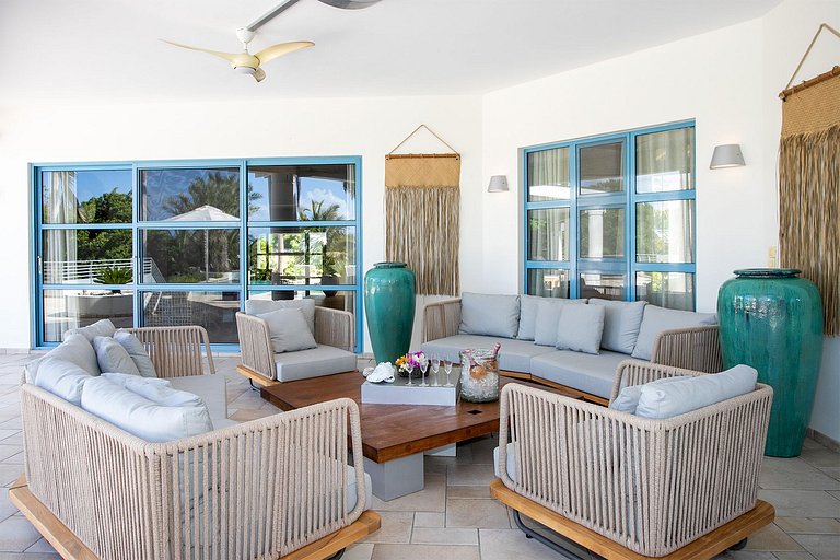 Sxm022 – Contemporary home with tennis court near Baie aux P