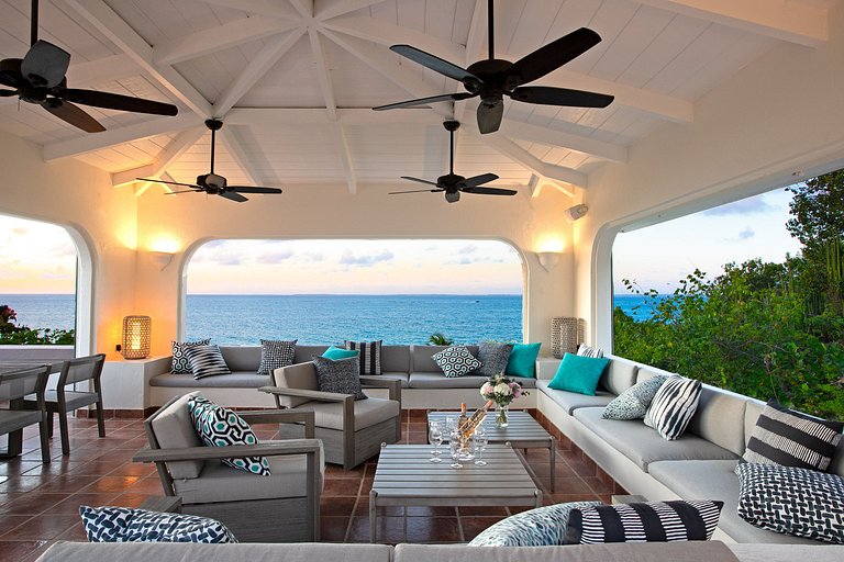 Sxm020 – Beachfront villa with cottage in Baie Rouge