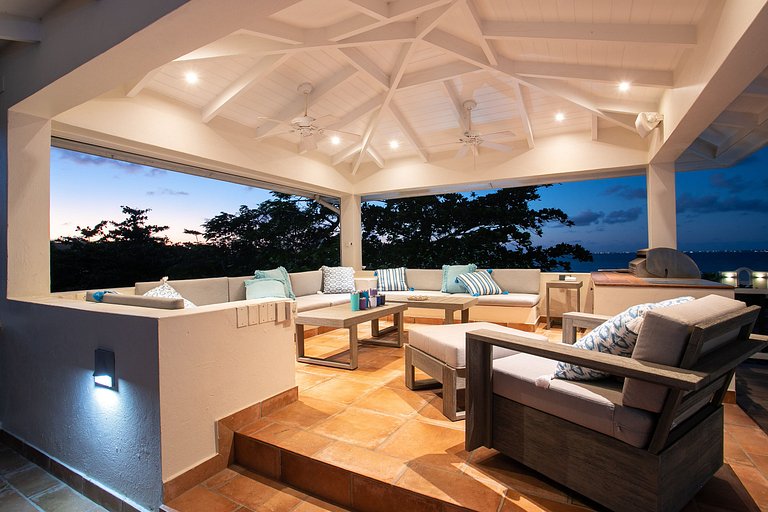 Sxm020 – Villa à beira-mar com cottage em Baie Rouge