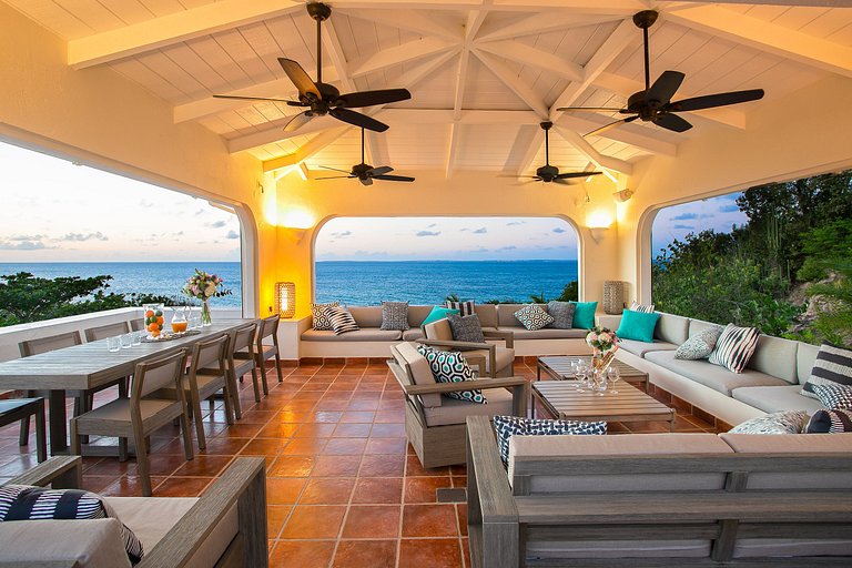Sxm020 – Beachfront villa with cottage in Baie Rouge