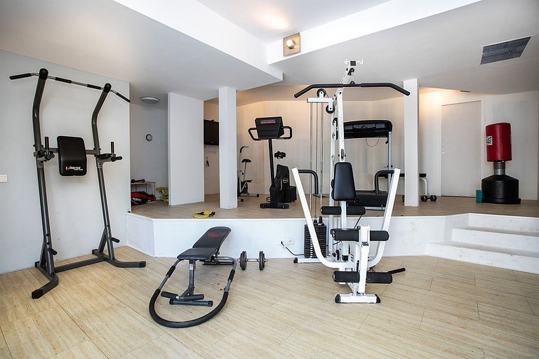 Sxm022 – Maison avec court de tennis près de Baie aux Prunes